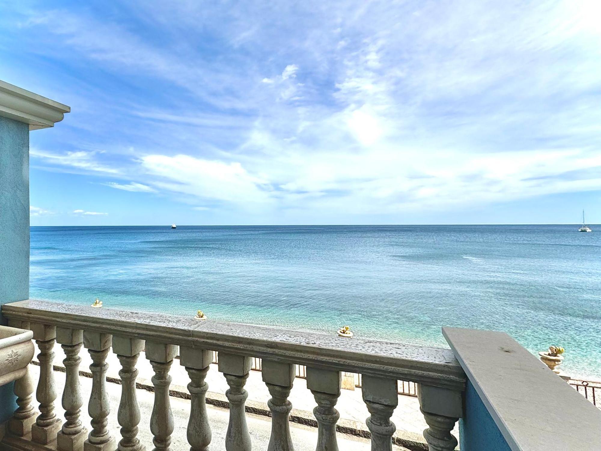 Maremare Apartments Giardini Naxos Exteriér fotografie